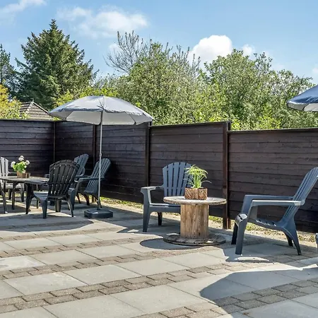 Blomstervangen Iv Oksbøl